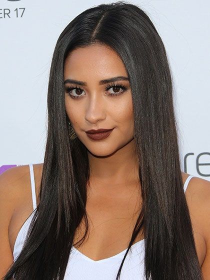 Shay Michelle, Brown Lipstick Shades, Olive Undertones, Olive Skin Tone, Celebrity Makeup Looks, Kylie Jenner Makeup, Brown Lipstick, Olive Skin, Shay Mitchell