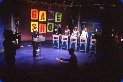 Game Show Stage Design, Game Show Party Ideas Decorations, Gameshow Set Design, Gameshow Party, Game Show Decorations, Game Show Set Design, Game Show Background, Game Show Aesthetic, Game Show Party Ideas