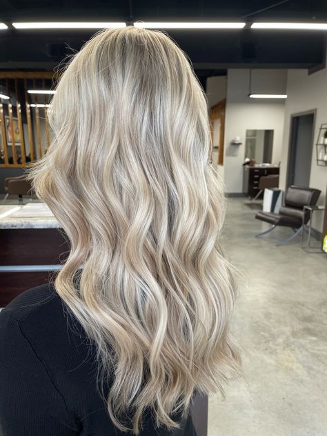 Blonde Balayage Cream, Light Blonde Hair With Dimension, Full Foil Blonde Hair, Bright Sandy Blonde Hair, Swedish Blonde Hair Balayage, Vanilla Blonde Hair Color Ideas, Cold Tone Blonde Hair, Cream Blonde Hair Highlights, Cooler Blonde Hair