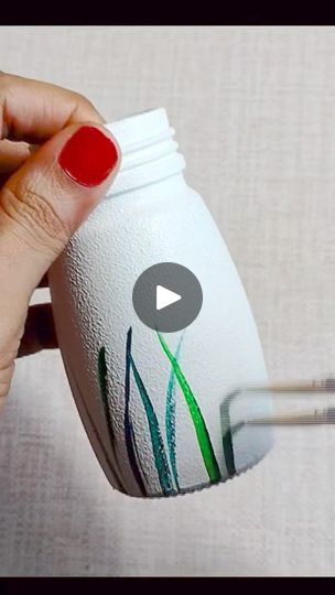 Ensure Bottle Crafts, Jar Painting Ideas Cute Easy, Plastic Bottle Painting Ideas, Bottle Painting Easy, Easy Bottle Painting Ideas, Cardboard Craft, Recycling Ideas, Crafts For Seniors, Best Out Of Waste