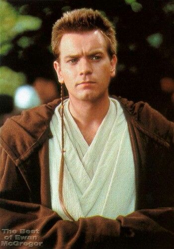 He looks like "I have a bad feeling about this..." Ewan Mcgregor Obi Wan, Star Wars The Phantom Menace, General Kenobi, Star Wars Obi Wan, Star Wars Background, Star Wars Character, Phantom Menace, The Phantom Menace, Ewan Mcgregor