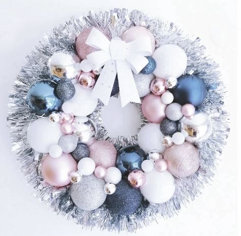 Pink Navy Christmas Tree, Blush And Blue Christmas Decor, Pink And Navy Christmas Decor, Pink And Blue Christmas Decorations, Blue Pink Christmas, Blush Pink Navy Blue, Pink Christmas Wreath, Bauble Wreath, Blue Baubles