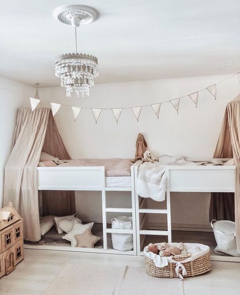 7 Sisters' Bedroom Ideas for a cozy shared space – Lovely Little House Sisters Bedroom Ideas, Ikea Bunk Bed, Boy And Girl Shared Bedroom, Girls Bunk Beds, Shared Girls Room, Ikea Kura Bed, Kids Rooms Inspo, Kids Shared Bedroom, Shared Girls Bedroom