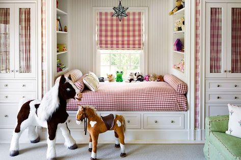 Girls Reading Nook, Girl's Rooms, Bed Nook, Built In Bed, Reading Nooks, Kids Room Inspiration, Big Girl Rooms