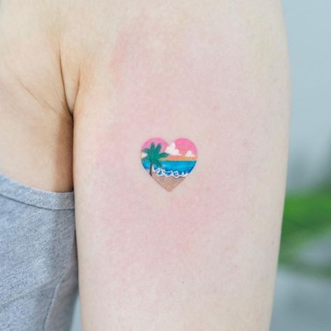 Tiny Heart Tattoo, Tattoos Masculinas, Tiny Heart Tattoos, Herz Tattoo, Meaningful Tattoos For Women, Palm Tree Tattoo, Beach Tattoo, Small Meaningful Tattoos, Heart Tattoo Designs