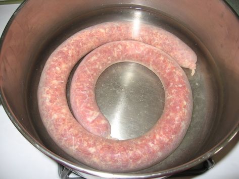 Polish Sausage Recipes, How To Cook Kielbasa, Braciole Recipe, Sausage Making Recipes, Sausage Crockpot, Homemade Sausage Recipes, Smoked Sausage Recipes, Kielbasa Recipes, Polish Sausage