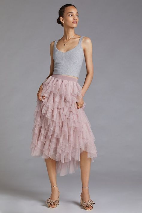 Tule Skirt Outfit, Tulle Skirt Casual, Dress With Tulle Skirt, Full Flared Skirt, Best Clothing Brands, Dress With Tulle, Tulle Midi Skirt, Skirt Casual, Effortless Outfit