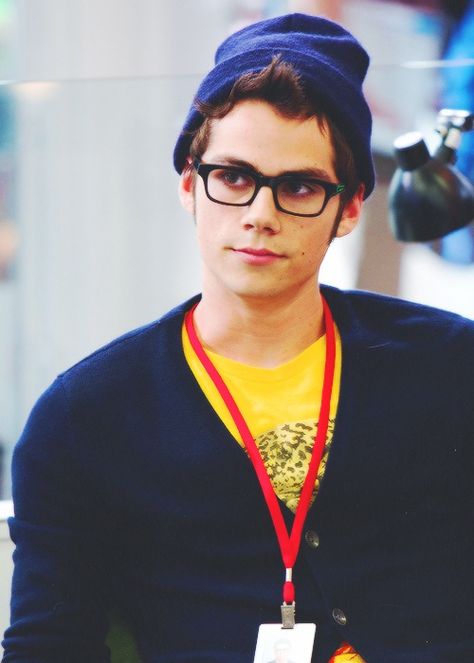 Dylan O'brien in The Internship He was TOO FINE in those glasses and his beanie. Dylan Obrien Wallpaper, The Internship, Dylan Obrian, Movie Guide, Summer Movie, O Brian, Stiles Stilinski, The Perfect Guy, George Clooney