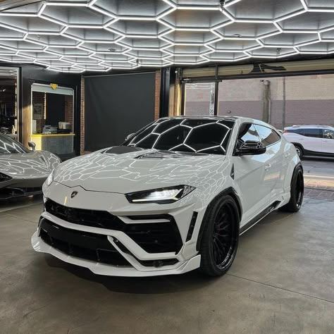 Lambo Urus Wallpaper, Lamborghini Urus Wallpapers, Lamborghini Urus Aesthetic, Lamborghini Urus Interior, Lamborghini Suv, Lambo Urus, Urus Lamborghini, Lamborghini Supercar, Dream Whip