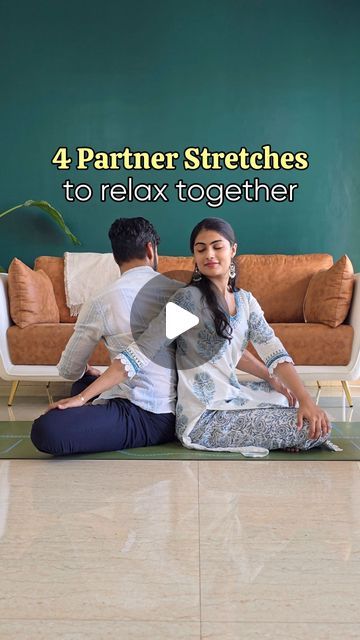 Couples Yoga Easy, Stretches For Couples, Couple Stretching Exercises, Couples Stretching, Couple Exercises Together, Couples Stretches, Couple Stretches, Partner Stretching, Partner Stretches