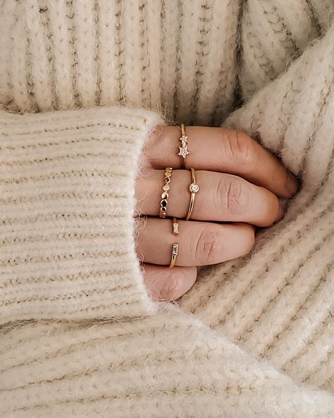 mejuri rings Dainty Silver Rings, Mejuri Rings, Diamond Round Ring, 2023 Outfits, Dot Ring, Round Diamond Ring, Stacked Jewelry, Pave Diamonds, Delicate Bracelet