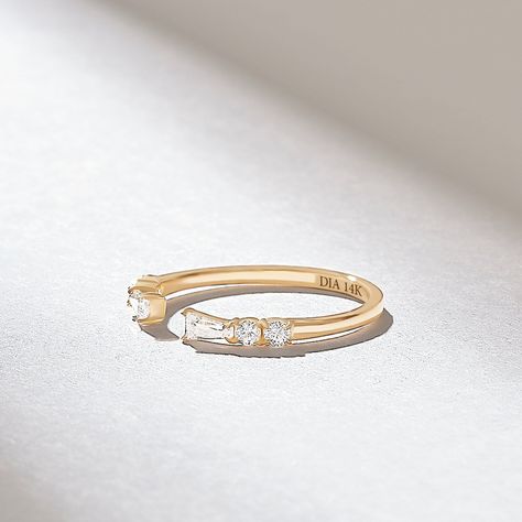 Tapered Diamond Band, Open Band Engagement Ring, Open Wedding Band Stack, Wedding Band With Gap, Modern Wedding Bands For Women, Tapered Baguette Wedding Band, Gap Wedding Band, Push Ring, Open Wedding Band