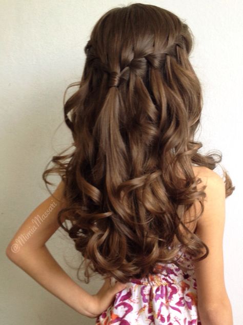 Waterfall braid with curls by @mimiamassari Waterfall Braid With Curls, Communion Hair, Communion Hairstyles, Pageant Hair, Flower Girl Hairstyles, Braids With Curls, Wedding Hair And Makeup, Hair Dos, Gorgeous Hair