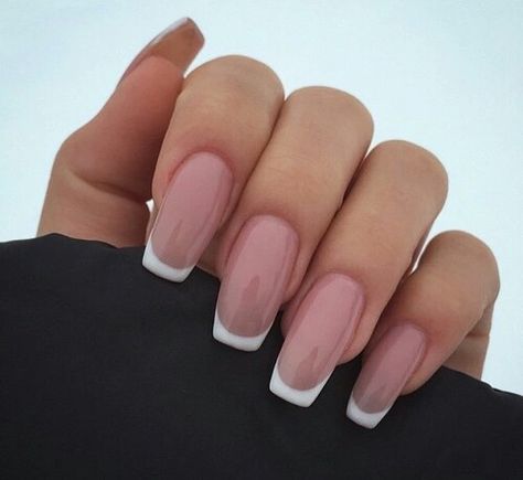 Russian French Nails Gel French Manicure, Manikur Kuku, French Manicure Nails, French Tip Acrylic Nails, French Acrylic Nails, Her Nails, Nails Tumblr, Almond Acrylic Nails, Nagel Inspo