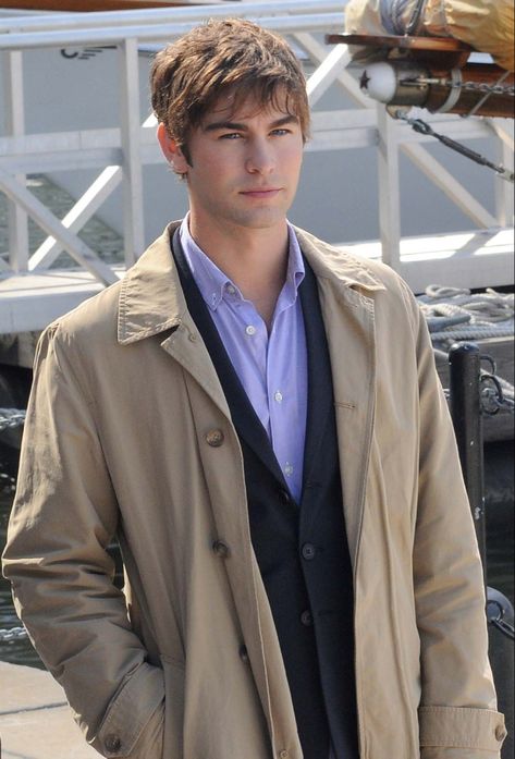 Gossip Girl Nate, Mens Inspo, The Godfather Part Ii, Madam Secretary, Cristiano Ronaldo Junior, Nate Archibald, Gossip Girl Outfits, Herren Style, Gossip Girls