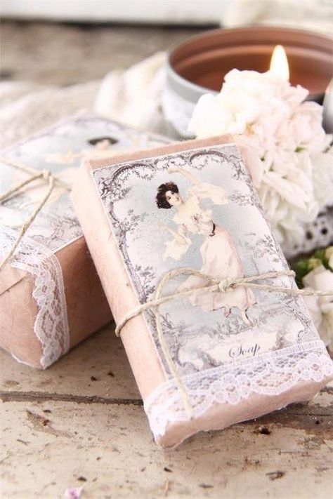 Soap Favours, Wedding Soap, Hotel Soap, Pretty Soap, Paper Journal, Soap Shop, Gifts Vintage, Lavender Soap, Soap Packaging