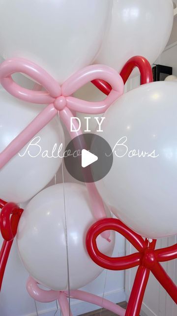 How To Make A Heart Balloon Arch, How To Make Bow Balloons, Balloon Bows Diy, Balloon With Bow, Long Balloons Decoration, Bow Graduation Party, Balloons With Bows, Bow Balloon Garland, Bow Decorations Party