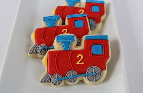 Train Birthday Theme, Train Theme Birthday Party, Cupcake Recipes For Kids, Train Cookies, Train Birthday Cake, Trains Birthday Party, Train Party, Train Birthday, Cookie Inspiration