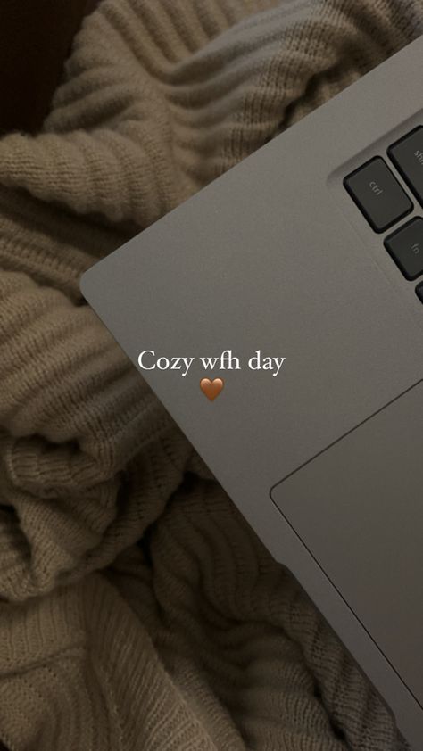 Cozy. Low exposure. Work from home. Aesthetic. Morning. Moody. Low exposure mood Romanticize Work From Home, Cozy Wfh Aesthetic, Fall Work Aesthetic, Work From Home Instagram Story, Cozy At Home Aesthetic, Cozy Work From Home Aesthetic, Sunday Mood Aesthetic, Cozy Morning Aesthetic, Home Aesthetic Dark