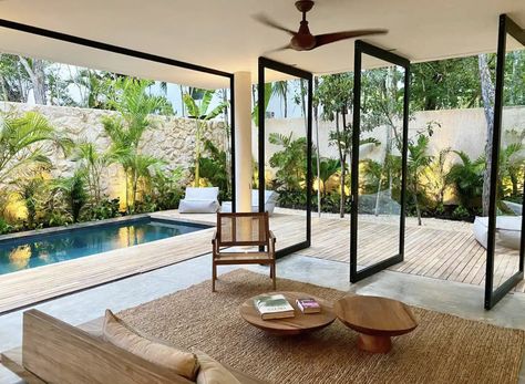 Kleiner Pool Design, Small Villa, Luxurious Villa, Bali House, Tropical House, Tropical Houses, Dream House Exterior, Villa Design, Glass Doors