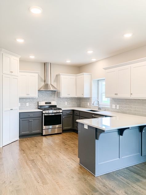 Small Kitchen Remodel Gray Floor, White Kitchen Cabinets With Grey Countertops, Silver Appliances Kitchen Cabinet Colors, Gray Lower Cabinets White Upper, Kitchen Ideas White Cabinets, Blue And White Kitchen Cabinets, White Blue Kitchen, Home Inspiration Kitchen, Kitchen Ideas White