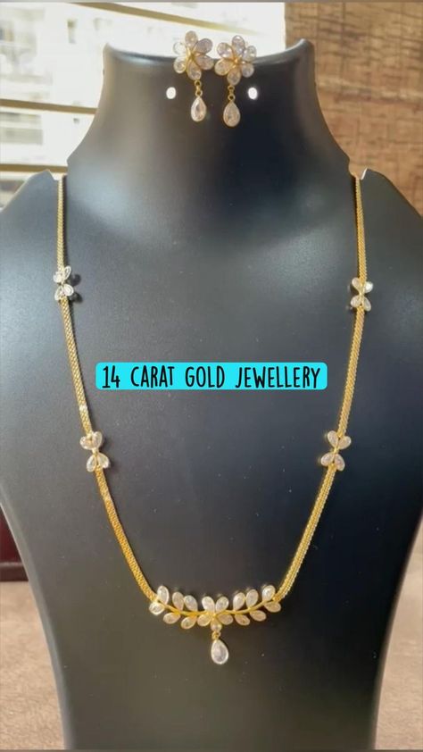 Fashion Jewelry Necklaces Gold, Gold Bridal Necklace, Gold Jewelry Outfits, Black Beads Mangalsutra Design, Gold Jewelry Simple Necklace, Gold Mangalsutra Designs, Beautiful Gold Necklaces, Gold Necklace Indian Bridal Jewelry, Gold Jewelry Stores