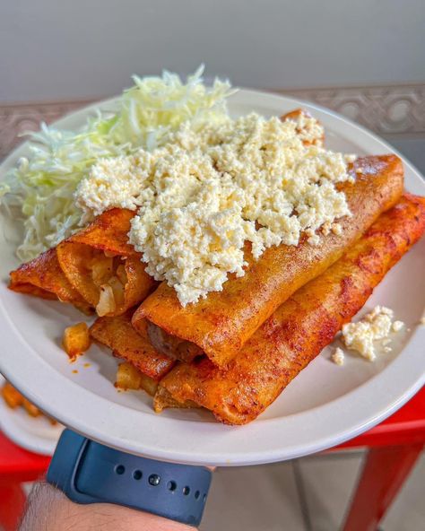 Comidas Mexicanas Ideas, Enchiladas Rojas, Healthy Food Dishes, Hispanic Food, Mexican Food Recipes Easy, Food Therapy, Healthy Food Motivation, My Recipes, Food Recepie