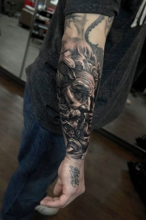 Tattoo God, Black Work Tattoo, Toronto Tattoo, Greek God Tattoo, Realistisches Tattoo, Half Sleeve Tattoos Forearm, Poseidon Tattoo, Zeus Tattoo, God Tattoo