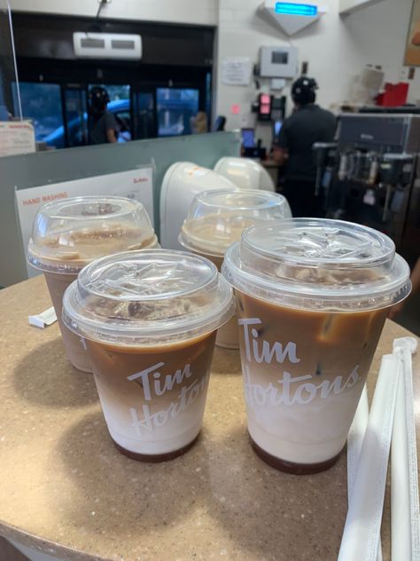 Tim Hortons Fall Drinks, Tim Hortons Iced Coffee Recipe, Tim Hortons Drinks, Tim Hortons Iced Coffee, Tim Hortons Coffee, Friends Cafe, Star Bucks, Drink Recipes Nonalcoholic, Coffee Obsession