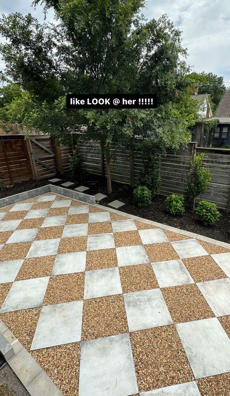 New Build Backyard Landscaping Ideas, Townhome Front Yard Landscaping, Florida Patio, Apartment Backyard, Dream Backyard Garden, Backyard Plan, Dream Yard, Backyard Remodel, Backyard Paradise