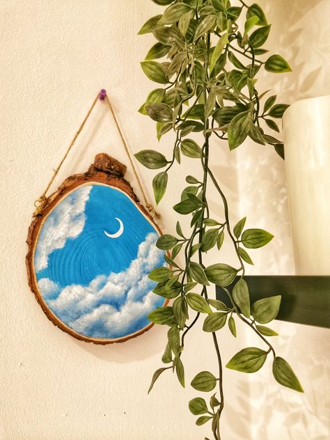 Moon Aesthetic Painting, Wooden Painting Ideas, Drawing On Wood Ideas, Moon With Clouds, Tree Slice Art, Drawing On Wood, Dandelion Drawing, Wood Drawing, Cloud Aesthetic