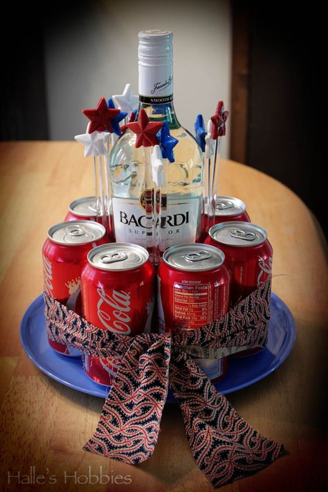 Coke Gifts, Rum And Coke, Coke Cake, Hamper Ideas, Beer Cake, Ge Bort, Christmas Hamper, Alcohol Gifts, Cadeau Diy