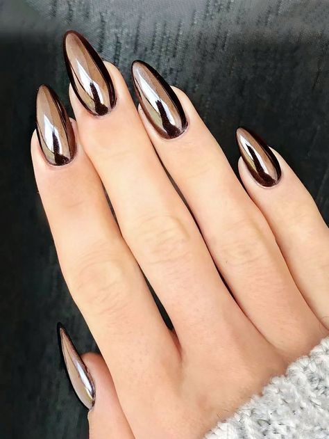 Monochromatic Nails, Chrome Nails Designs, Smink Inspiration, Shiny Nails, Metallic Nails, Cat Kuku, Brown Nails, Holographic Nails, Autumn Nails