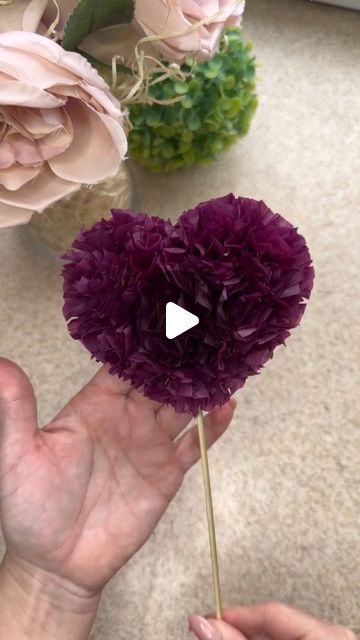 @_chill_house_29 on Instagram: "Show your love 💕  . . . #paper #paperart #papercrafter" How To Make Flower By Paper, Baking Paper Craft, Paper Craft Heart, New Crafts For 2024, Heart Arts And Crafts, Diy Flowers Paper, Flowers In Paper, Easy Diy Flowers, Heart Craft Ideas