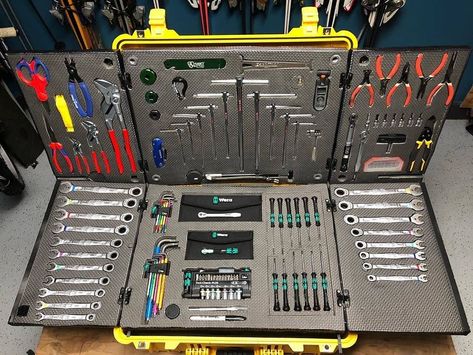 Cantilever Toolbox Tool Storage, Pelican Tool Box Ideas, Pelican Tool Case, Pelican Case Tool Storage, Pelican Case Ideas, Pelican Box, Toolbox Organization, Diy Toolbox, Milwaukee Tool Box