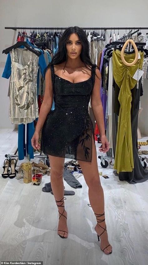 Kim Kardashian Closet, Versace Mini Dress, Kim Porter, Kim Kardashian Dresses, Kim And Kourtney, Kim Dress, Kim Kardashian Outfits, Sparkly Mini Dress, 40th Birthday Party