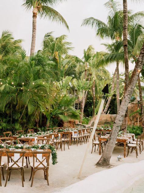 Reception Dress Beach Wedding, Micro Wedding Ideas Beach, Small Island Wedding, Florida Keys Micro Wedding, Boho Micro Wedding, Micro Beach Wedding Ideas, Micro Wedding Florida, Florida Keys Elopement, Florida Backyard Wedding