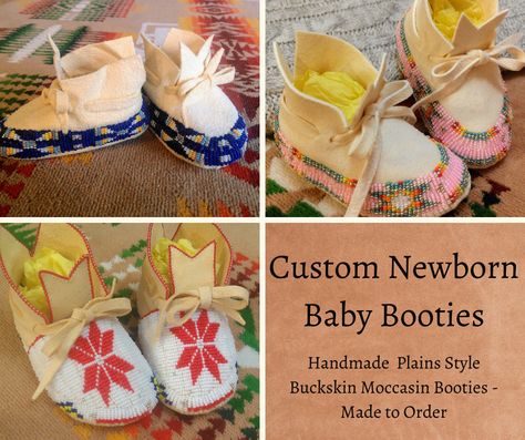 Beaded Baby Moccasins, Baby Moccasin Pattern, Winter Newborn, Baby Shoe Sizes, Baby Growth, Baby Moccasins, Baby Booties, Jewelry Patterns