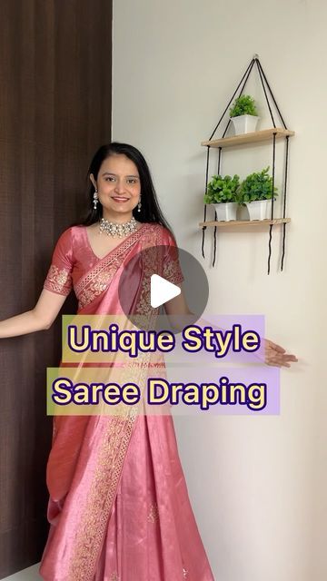 Different Saree Draping Styles Indian, Dupatta Hacks, Sari Draping Styles, Different Saree Draping Styles, Saree Draping Tutorial, Saree Hacks, Styling Saree, Style Saree Draping, Saree Styling