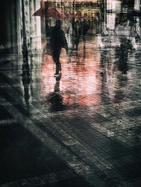 Multiple Exposure Photography, Art Umbrella, Collagraph Printmaking, Photography Ideas At Home, Contemporary Art Photography, Pinhole Camera, Study Photography, Exposure Photography, Multiple Exposure