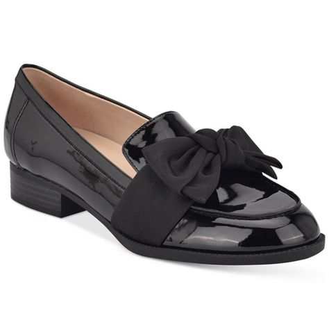 Black Patent Leather Balanced By Too-Cute Flowy Bows In Bandolino's Lindio Loafers To Deliver A Fresh Take On Slip-On Style. 1" Block Heel Round-Toe Slip-On Loafers Bow Detail At Vamp; Moc Toe Patent Leather And Textile Upper; Manmade Lining; Manmade Sole Never Been Worn. Shipped In Box Black Patent Loafers, Suede Flats Shoes, Patent Loafers, Chic Flats, Loafer Shoes Women, Loafers Online, Slip On Loafers, Black Flats, Black Patent Leather