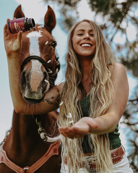 Shaley Ham on Instagram: “Feeling healthy as a horse thanks to @ancientnutrition collagen capsules🐴 #ad Discount code: westdesperado   Some of y’all may remember my…” Shaley Ham, West Desperado, Feeling Healthy, A Horse, Discount Code, Horses, Coding, Feelings, Hair Styles