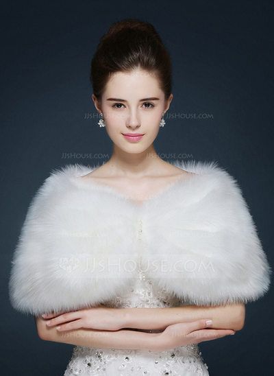 [£15.00] Faux Fur Fashion Wrap Faux Fur Bridal Wrap, Winter Wedding Shawl, Faux Fur Wedding, Casual Bride, Faux Fur Fashion, Faux Fur Shawl, Faux Fur Stole, Bridal Bolero, Bridal Wrap