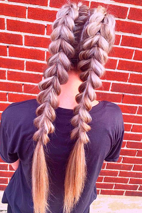 "Fox Hair Goals: How to Style Cool Brown with Cherry Red Shades" Dragon Plait Hair, Hair Bobbles Hairstyles, Dragon Braid Pigtails, Double Dragon Braid, Bubble French Braids, Dragon Braid Hairstyles, Pentecostal Hair, Bubble Braid Tutorial, Tennis Hairstyles