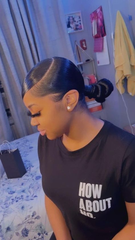 Simple Updo For Black Women, Slick Back Bun Weave, Slick Back Knot Bun, Low Bun Hairstyles For Black Women, Sleek Back Bun, Birthday 15, Bun Ideas, Black Women Natural Hairstyles, Women Natural Hairstyles