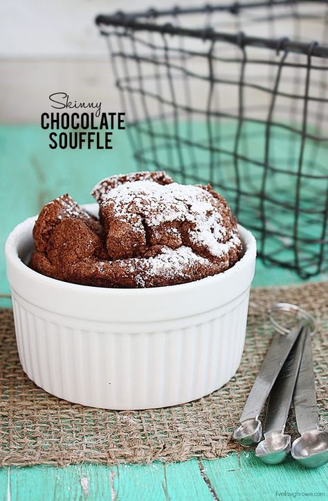 Chocolate Lovers Rejoice! Enjoy this Skinny Chocolate Souffle with less guilt, thanks to Weight Watchers. livelaughrowe.com Weight Watcher Chocolate, Chocolate Souffle Recipe, Ww Chocolate, Chocolate Volcano, Souffle Recipe, Low Fat Desserts, Weight Watchers Dessert Recipes, Souffle Recipes, Chocolate Souffle