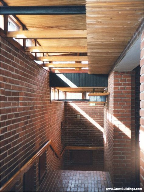 Saynatsalo Town Hall by Alvar Aalto: Collaboration in Architecture Alvar Aalto House, Alvar Aalto Architecture, Alvar Alto, Narrow Staircase, Roof Shapes, Brick Facade, Alvar Aalto, The Architect, Exposed Brick