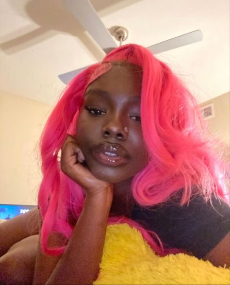 Pink Wigs For Black Women Dark Skin, Pink Wig Dark Skin, Pink Wig On Dark Skin, Wig Black Women Hairstyles, Pink Wig Black Women, Pink Hair Dark Skin, Pink Wigs For Black Women, Pink Hair Black Women, Wig Black Women