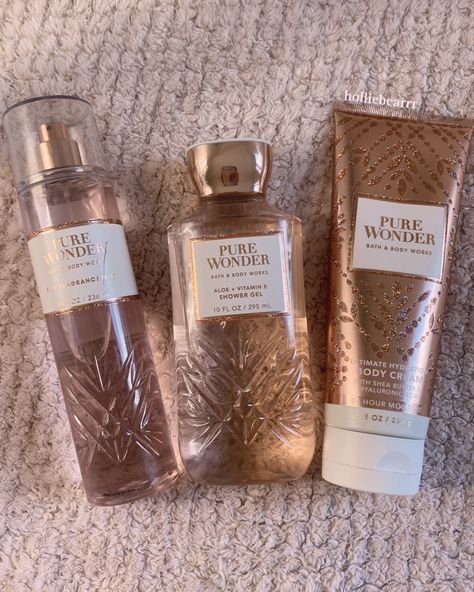 Pure Wonder, Bath And Body Perfume, Bath N Body Works, Bath And Body Works Perfume, Body Smells, Shower Skin Care, Perfume Scents, Perfume Lover, Bath And Body Care