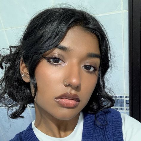 Desi Face Claims, Poc Female Face Claim, South Asian Hairstyles, Indian Face Claim, Hestia Jones, Padma Patil, South Asian Women, Brown Girl, Pretty Makeup